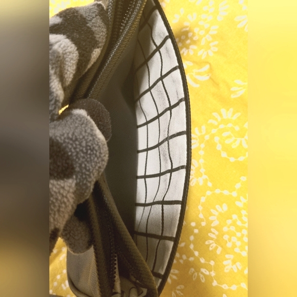 Lacoste Mini Crossbody bag - Picture 10 of 12